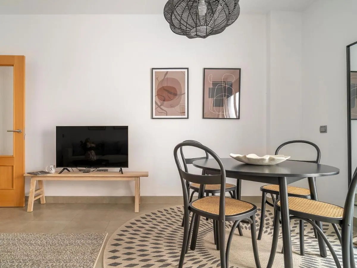 Sanders Uptown - Cute One-Bedroom Apartment Near City Center Malaga